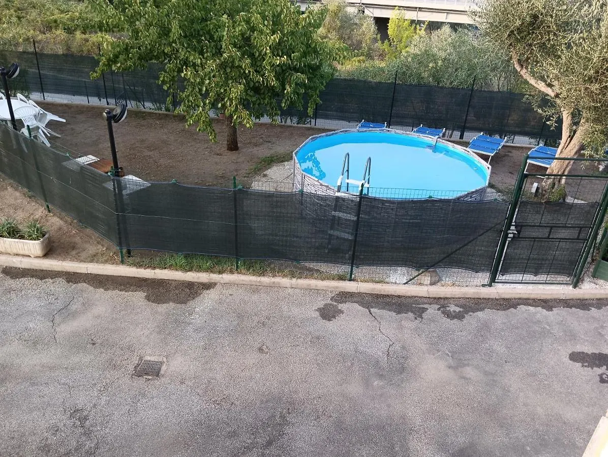 La Casina Fra Gli Olivi Villa Massarosa Feriehus